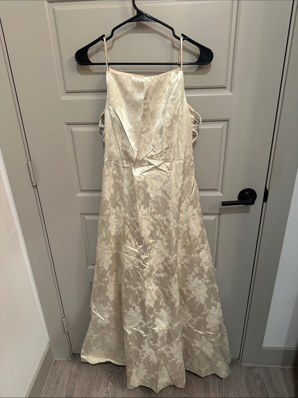 Steppin' Out Cream Floral Satin Maxi Dress